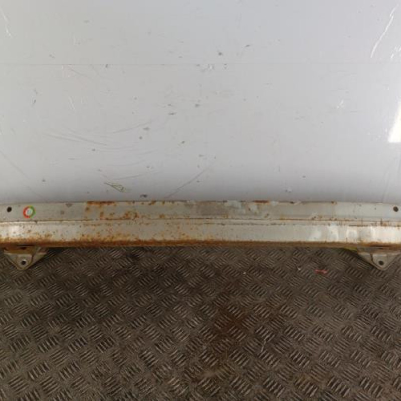 Renfort pare choc arriere (traverse) TOYOTA COROLLA VERSO 2