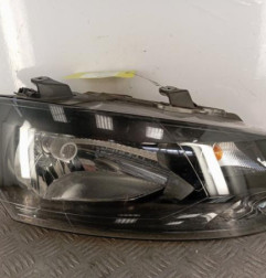 Optique avant principal droit (feux)(phare) VOLKSWAGEN POLO 5 Photo n°1