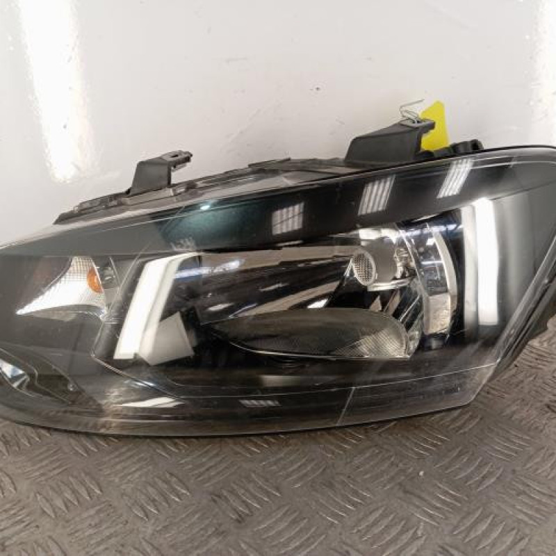 Optique avant principal gauche (feux)(phare) VOLKSWAGEN POLO 5