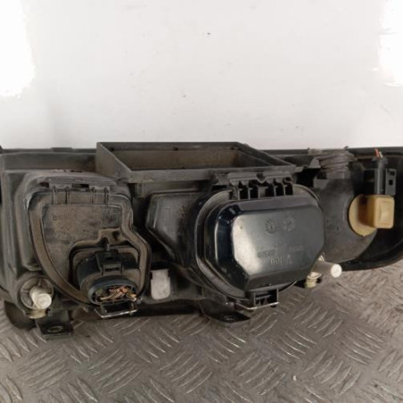 Optique avant principal gauche (feux)(phare) AUDI A4 1