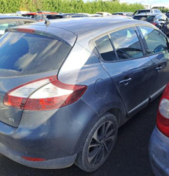 Pare choc arriere RENAULT MEGANE 3 Photo n°8