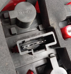 Feu arriere principal droit (feux) PEUGEOT 206+ Photo n°4