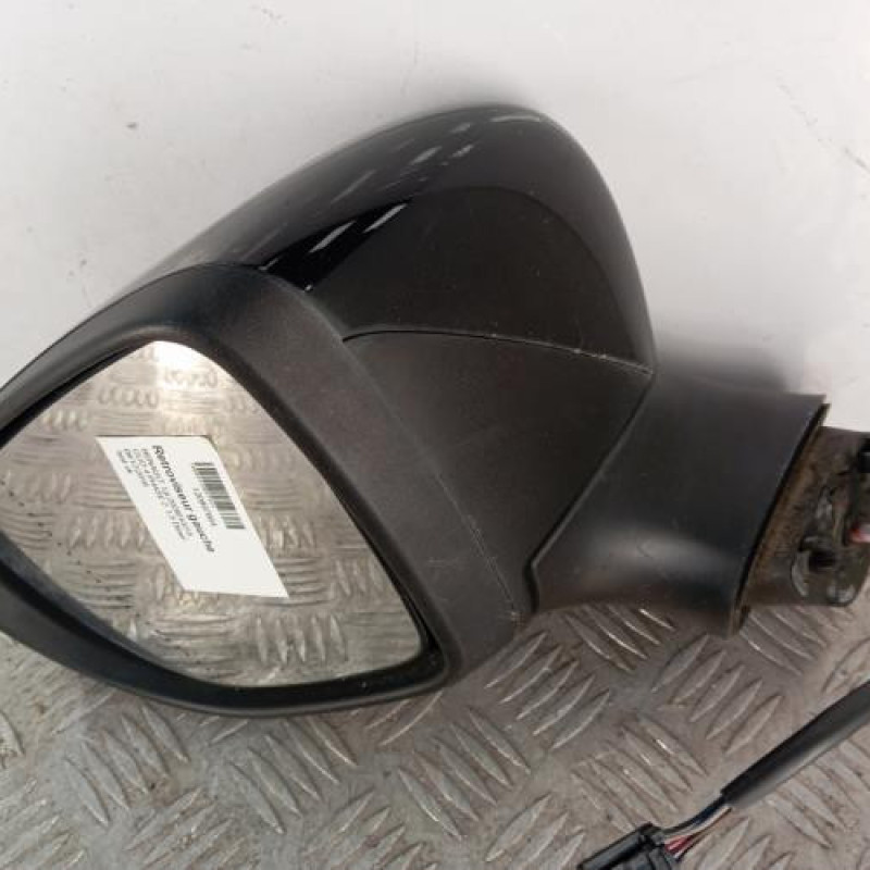 Retroviseur gauche RENAULT CLIO 4