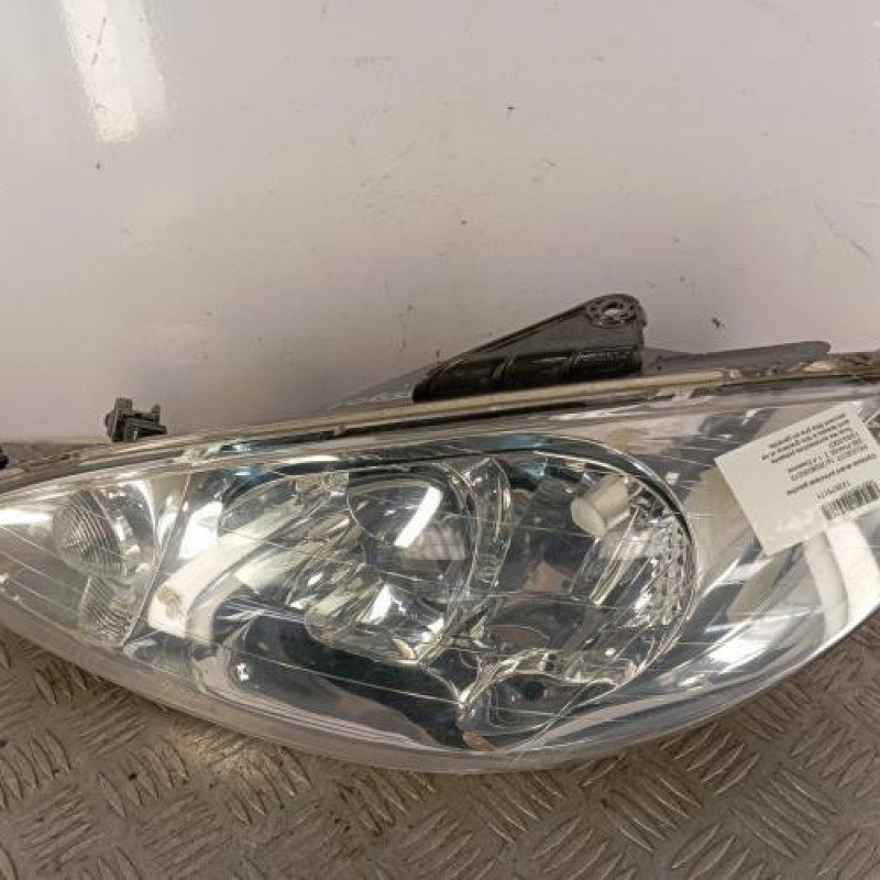 Optique avant principal gauche (feux)(phare) PEUGEOT 206