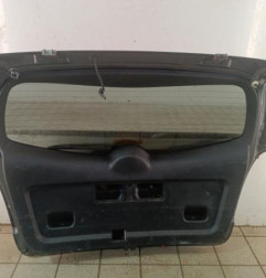 Malle/Hayon arriere TOYOTA COROLLA VERSO 2