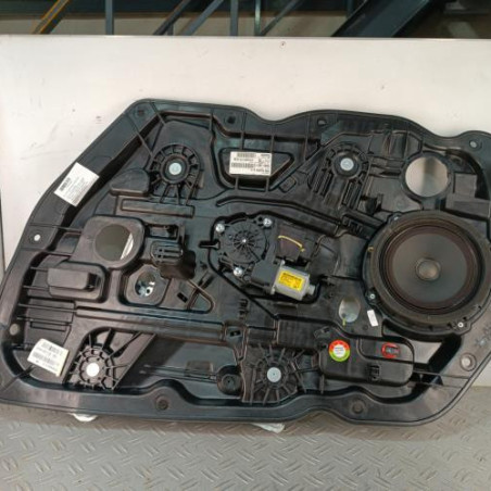 Leve vitre electrique avant droit KIA CEE-D 2 SPORT WAGON Photo n°1