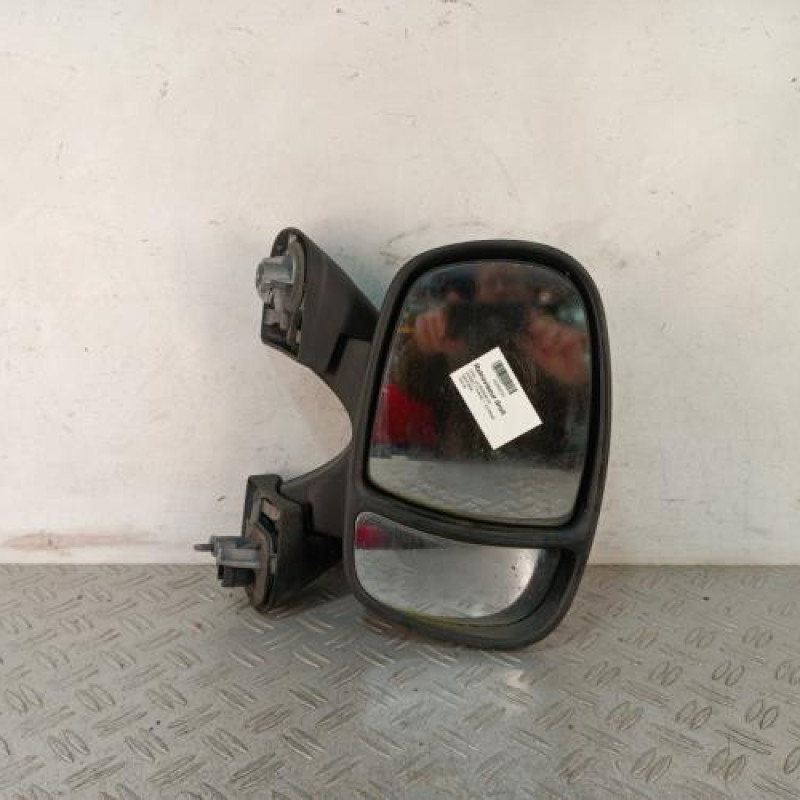 Retroviseur droit OPEL VIVARO 1