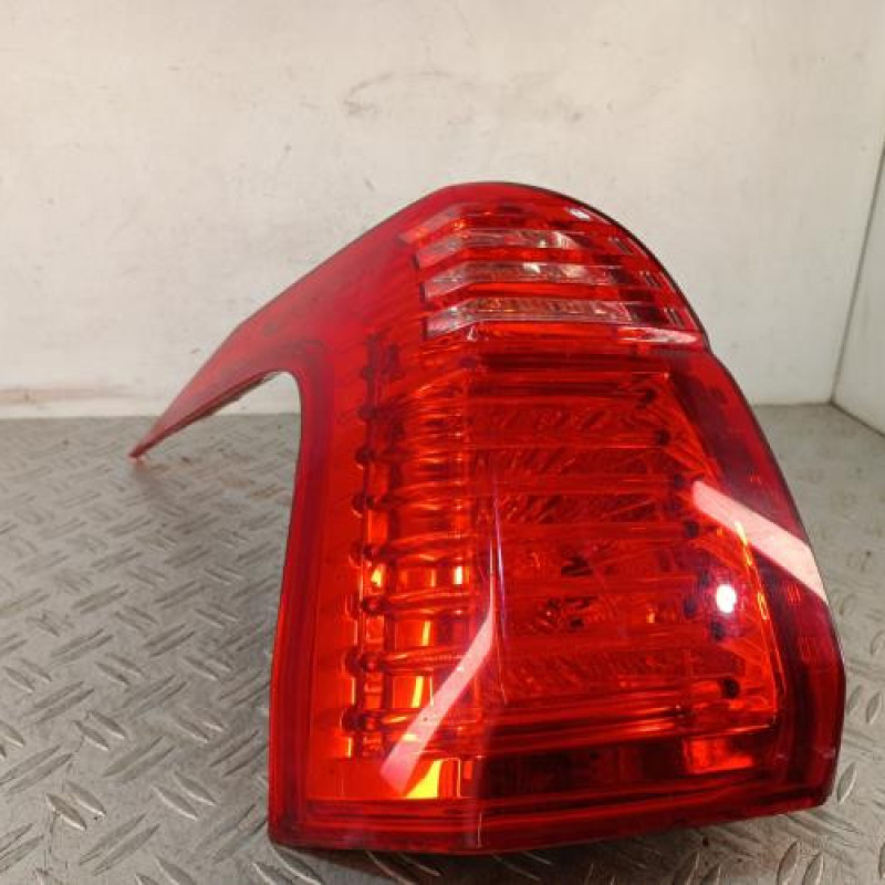 Feu arriere principal gauche (feux) PEUGEOT 5008 1