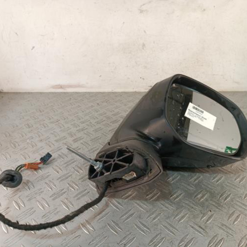 Retroviseur droit PEUGEOT 5008 1