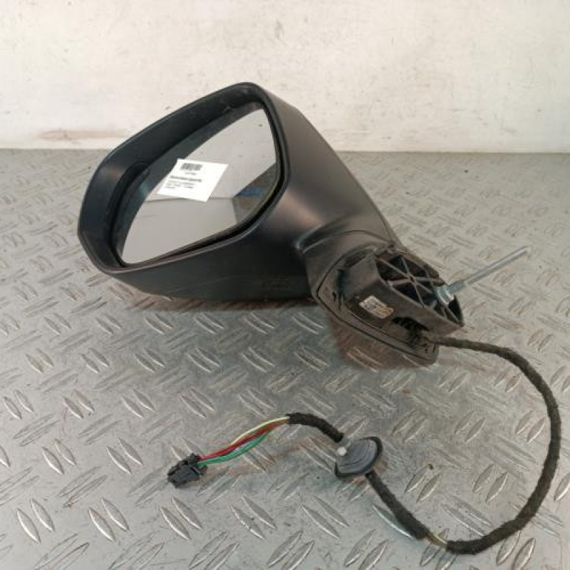 Retroviseur gauche PEUGEOT 5008 1