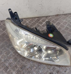Optique avant principal droit (feux)(phare) TOYOTA RAV4 3