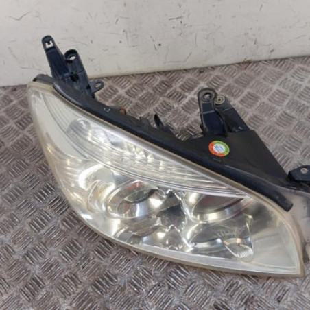 Optique avant principal droit (feux)(phare) TOYOTA RAV4 3