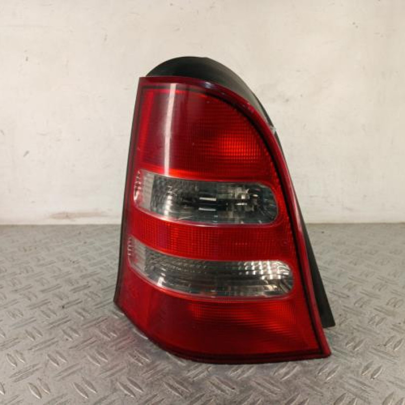 Feu arriere principal gauche (feux) MERCEDES CLASSE A 168