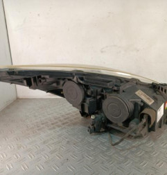 Optique avant principal gauche (feux)(phare) PEUGEOT 5008 1