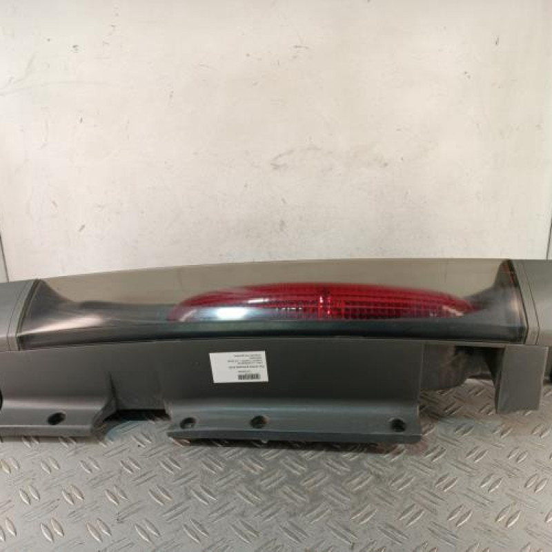 Feu arriere principal droit (feux) OPEL VIVARO 1