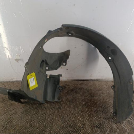 Pare boue avant gauche RENAULT LAGUNA 3