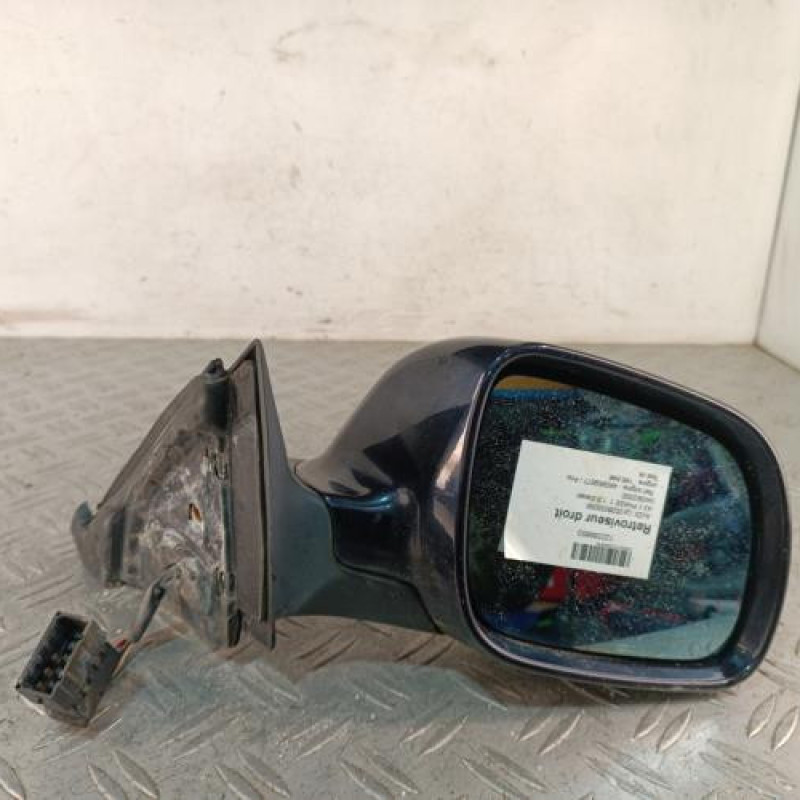 Retroviseur droit AUDI A3 1