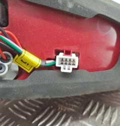 Feu arriere secondaire droit (feux) HYUNDAI TUCSON 2 Photo n°3