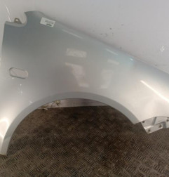 Aile avant droit VOLKSWAGEN POLO 4 Photo n°1