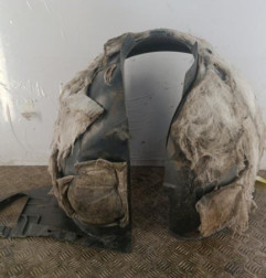 Pare boue avant droit PEUGEOT 207 Photo n°1