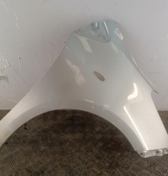 Aile avant droit TOYOTA YARIS 2 Photo n°1