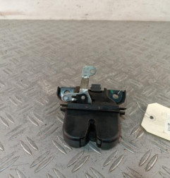 Serrure de hayon AUDI A3 1 Photo n°1