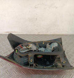 Feu arriere principal droit (feux) TOYOTA AVENSIS 2