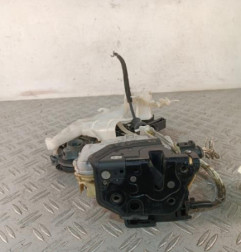 Serrure avant gauche VOLKSWAGEN PASSAT 5