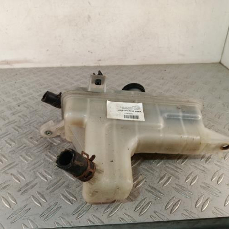 Vase d'expansion TOYOTA RAV4 3