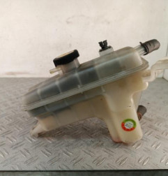 Vase d'expansion TOYOTA RAV4 3
