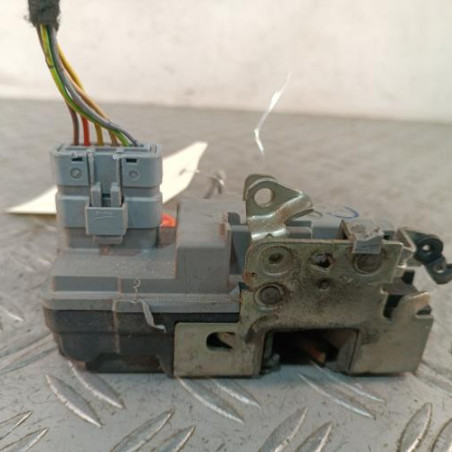 Serrure avant gauche PEUGEOT 206