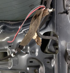 Malle/Hayon arriere RENAULT MEGANE 3 Photo n°7