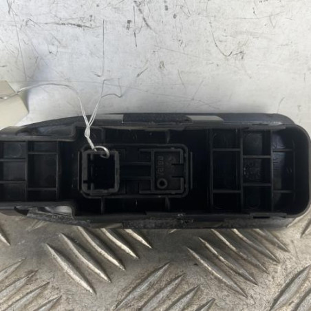 Interrupteur de leve vitre avant droit CITROEN JUMPY 2