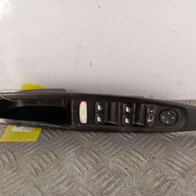 Interrupteur de leve vitre avant gauche CITROEN C4 1