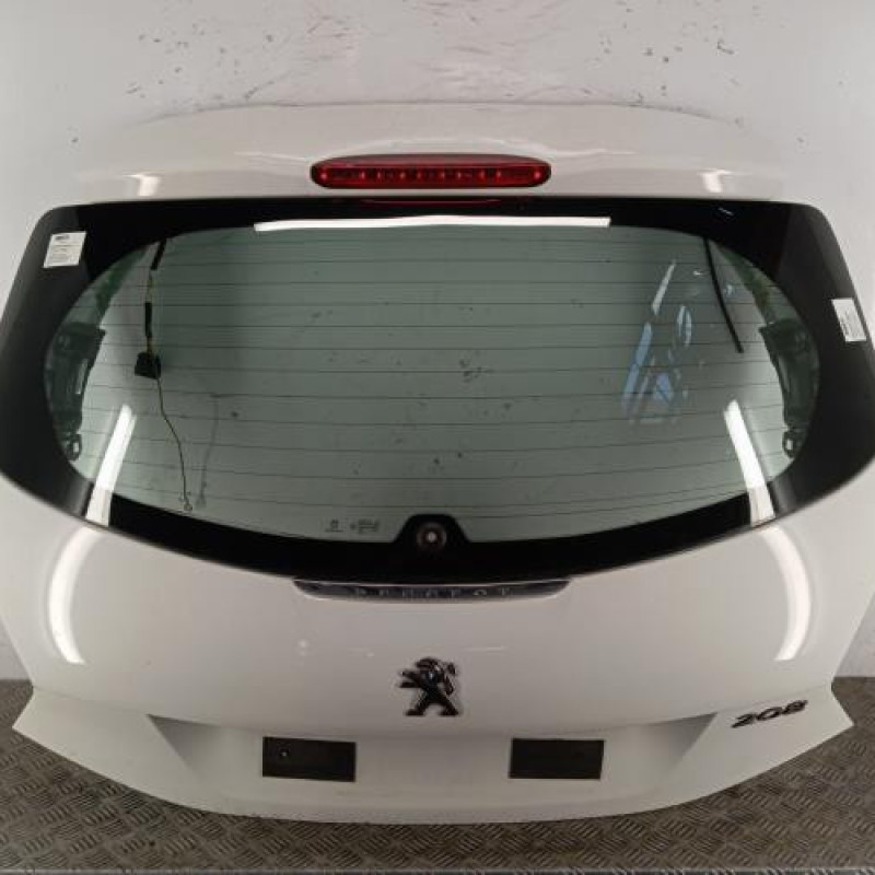 Malle/Hayon arriere PEUGEOT 208 1