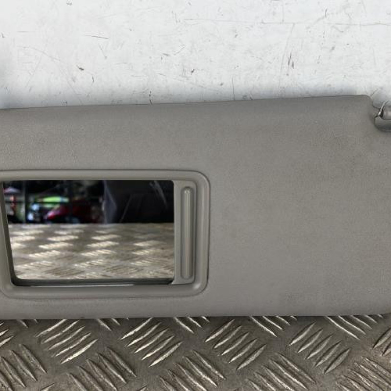 Pare soleil gauche TOYOTA RAV4 3