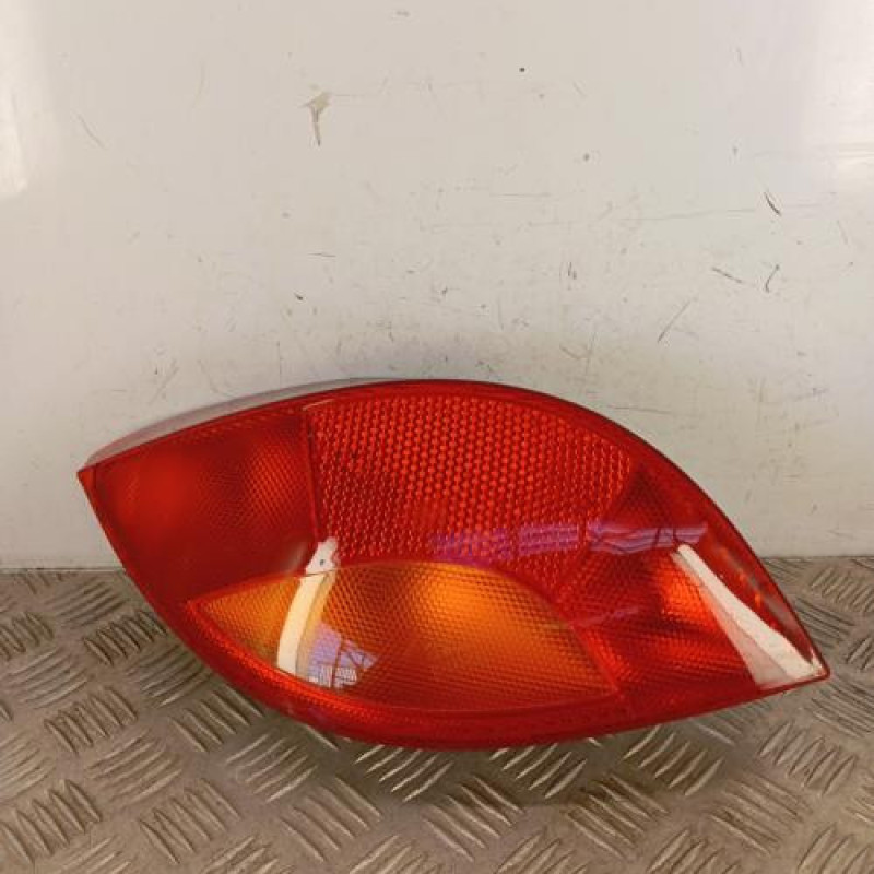Feu arriere principal gauche (feux) FORD KA 1