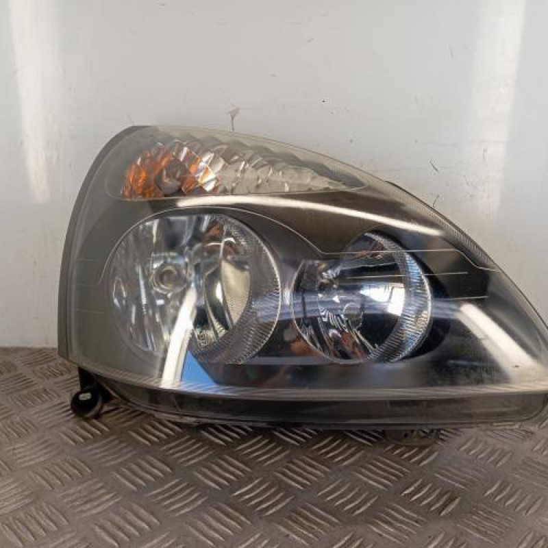 Optique avant principal droit (feux)(phare) RENAULT CLIO 2