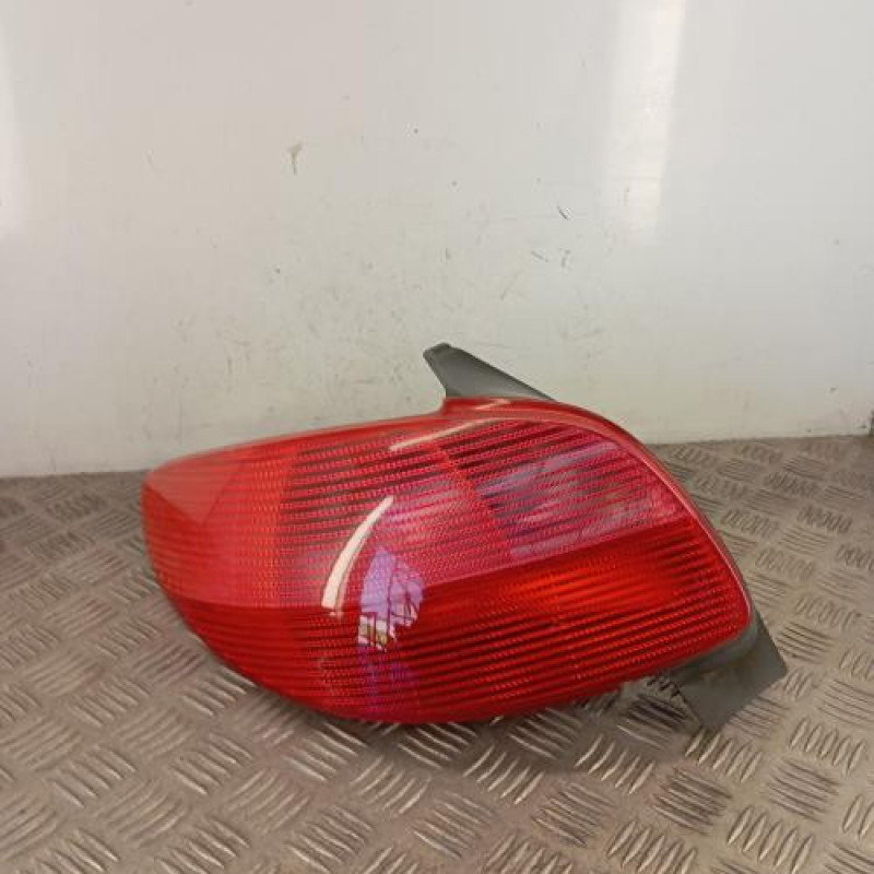 Feu arriere principal gauche (feux) PEUGEOT 206