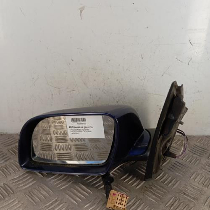 Retroviseur gauche VOLKSWAGEN POLO 4