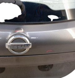 Malle/Hayon arriere NISSAN QASHQAI 1