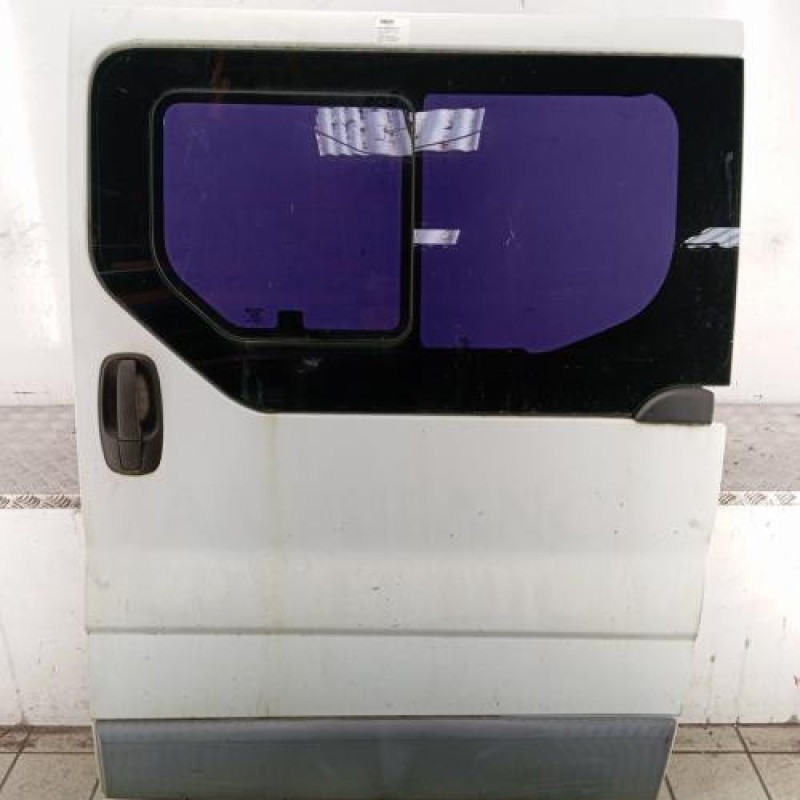 Porte laterale gauche OPEL VIVARO 1
