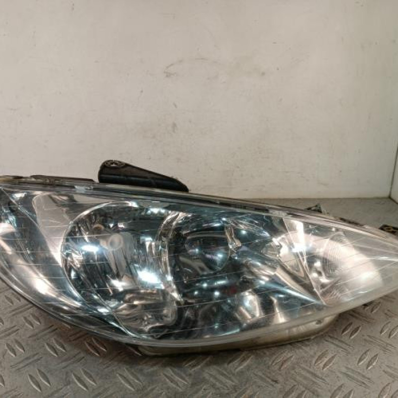 Optique avant principal droit (feux)(phare) PEUGEOT 206