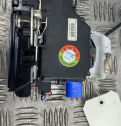 Serrure arriere droit VOLKSWAGEN POLO 4 Photo n°5