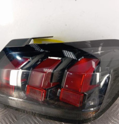 Feu arriere principal droit (feux) PEUGEOT 208 2 Photo n°1