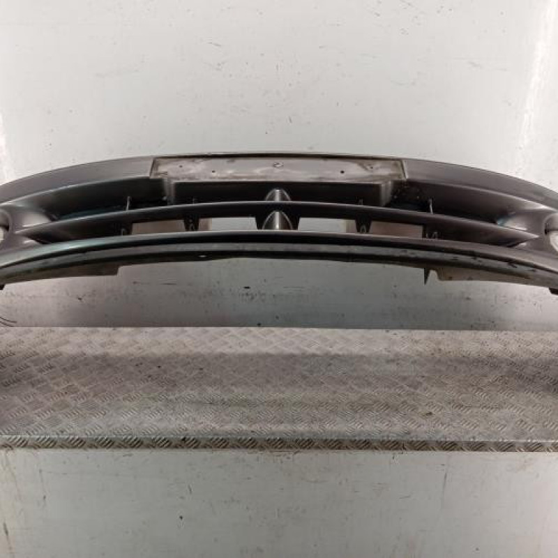 Pare choc avant RENAULT MEGANE 1
