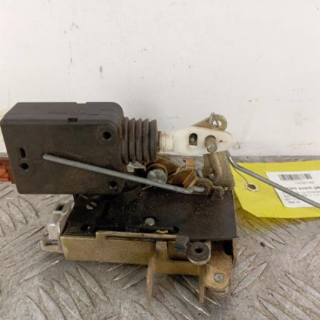 Serrure avant gauche CITROEN SAXO