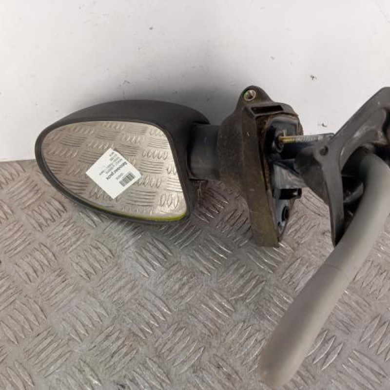 Retroviseur gauche RENAULT TWINGO 1