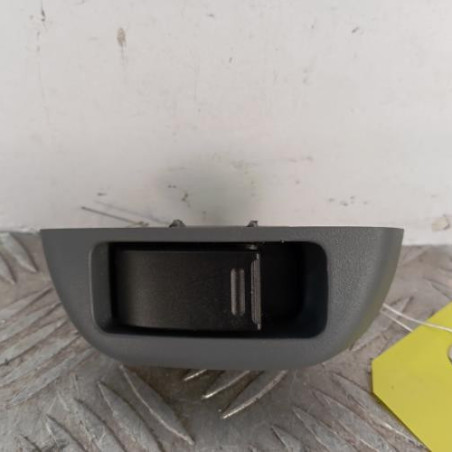 Interrupteur de leve vitre avant gauche PEUGEOT 107 Photo n°1