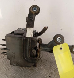 Bloc ABS (freins anti-blocage) HYUNDAI IX 20